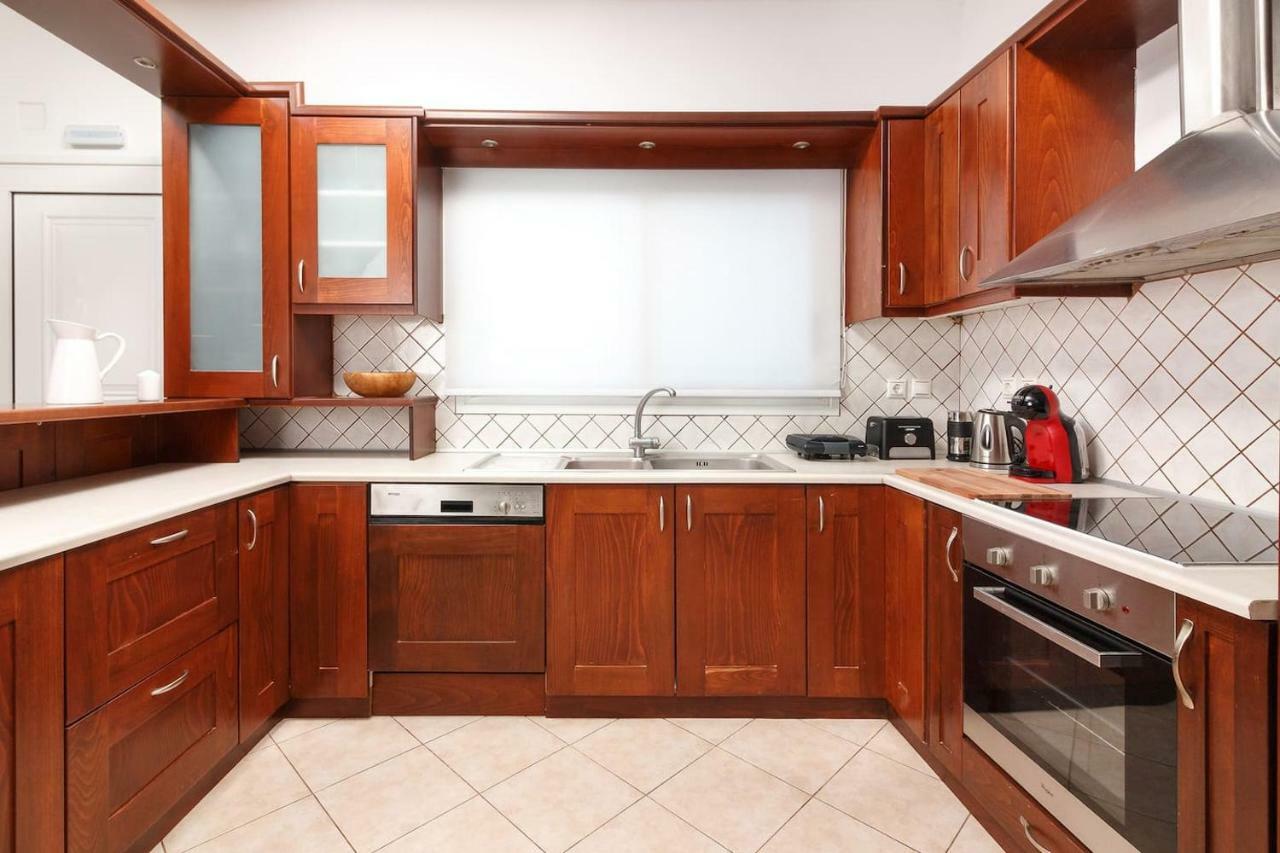 Apartamento Charming And Comfy House Agia Marina Exterior foto